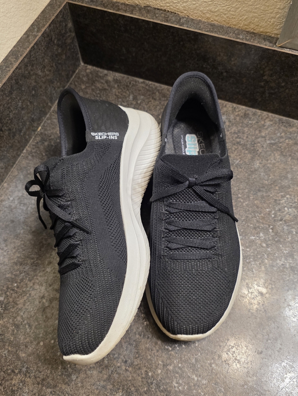 Skechers Womens Sz 9.5 Slip-Ins Hands Free Knit Comfy Walking Sneakers Black - Picture 7 of 8